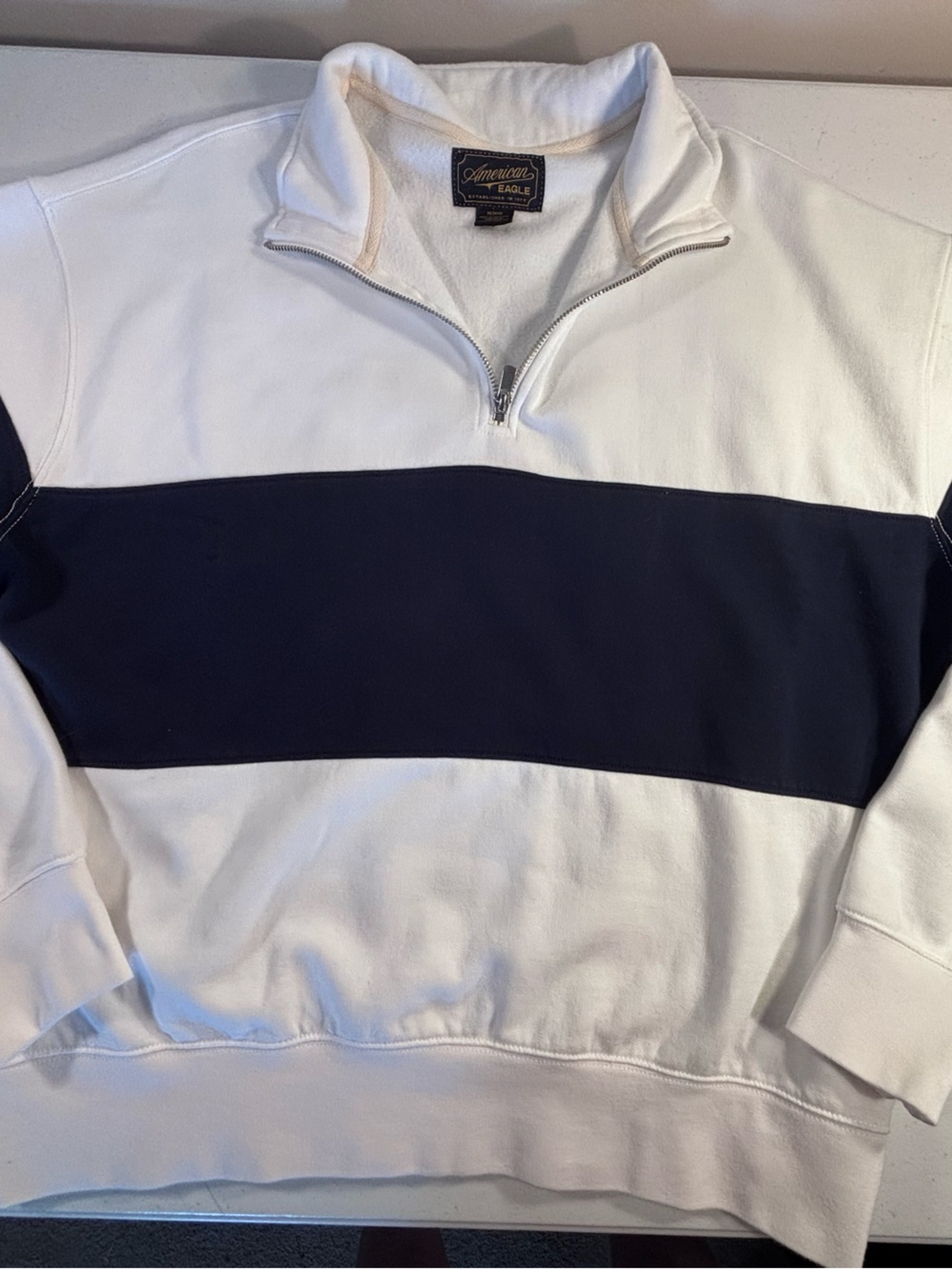 American Eagle Outfitters White and Navy Quarter-Zip Sweatshirt